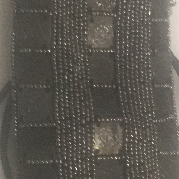 Perfect party dress crossbody! - Picture 5 of 6